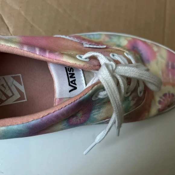Vans Doheny Women's Tie Dye Sneakers - Picture 7 of 8